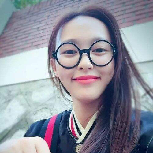 演員近視的日常趣事，鏡頭背后的視界挑戰(zhàn)