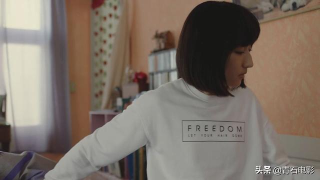 演員何佳，炸裂演技，魅力四射??