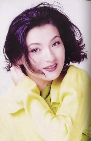 80后女演員的心靈之旅，探尋自然美景中的內(nèi)心寧靜
