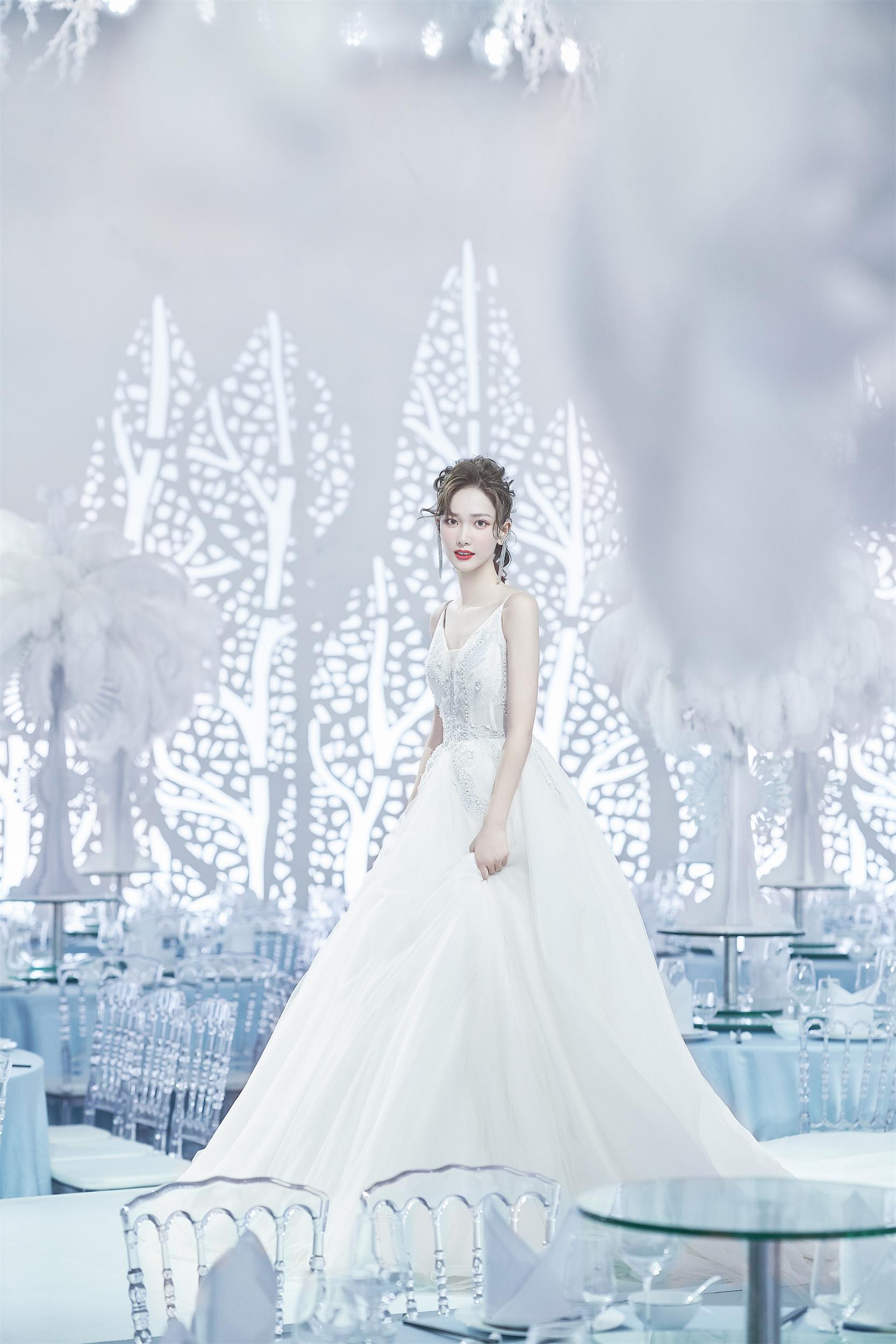 婚慶主持人最新祝福語與探索自然美景之旅，尋找內(nèi)心的平和寧靜