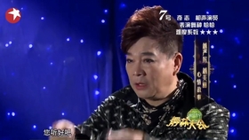 舞臺(tái)上的榮耀與爭(zhēng)議，掌聲下的演員之路