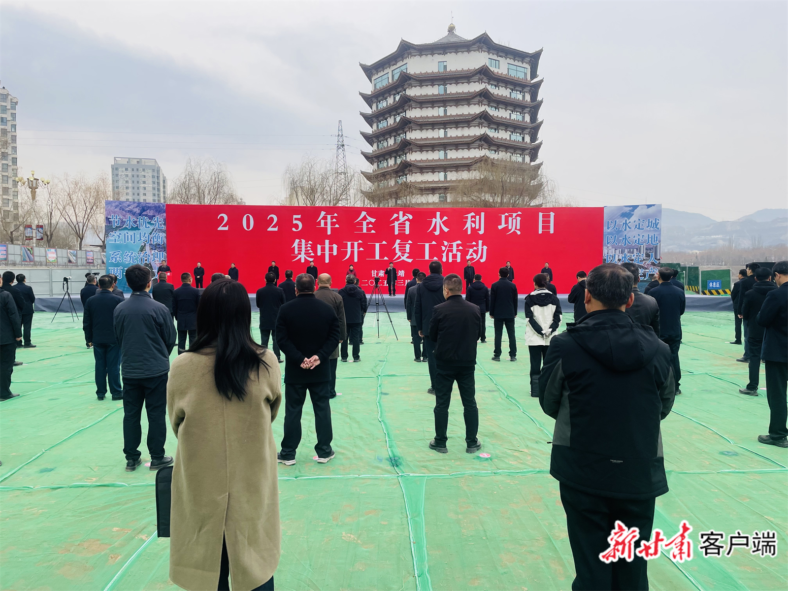 甘肅復(fù)工最新動(dòng)態(tài)，自然美景探索之旅，重拾內(nèi)心平靜