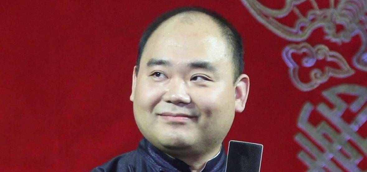 侯震最新，自然美景之旅，探尋內(nèi)心平和之地