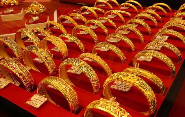最新黃金回收價格老鳳祥，科技重塑黃金價值，引領(lǐng)未來生活體驗